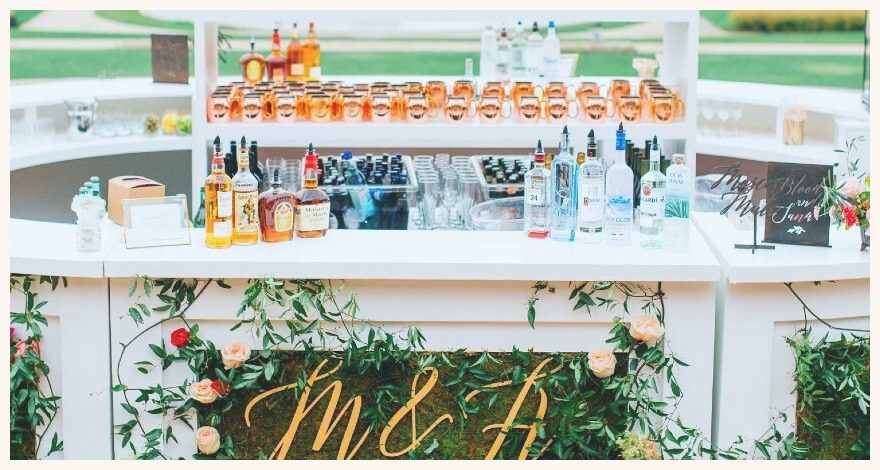 wedding cocktail bar
